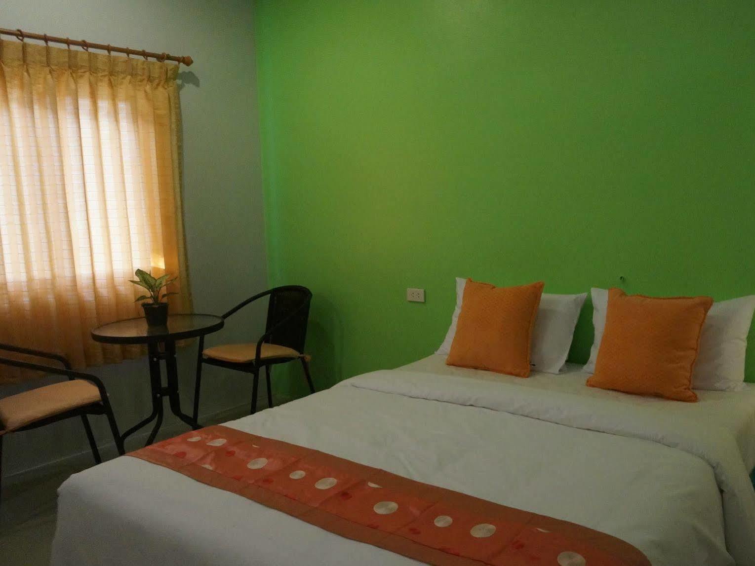 De​ Lanta place Ko Lanta Buitenkant foto