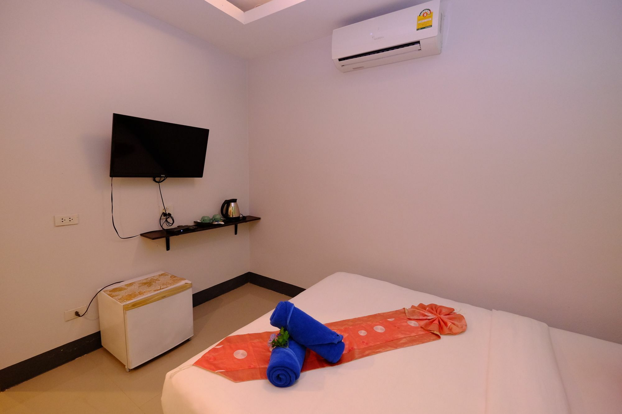 De​ Lanta place Ko Lanta Buitenkant foto